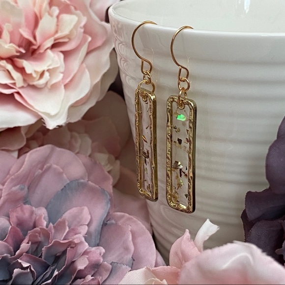 Boho Gilded Gold Rectangular Shell Dangle Earrings - Picture 8 of 16